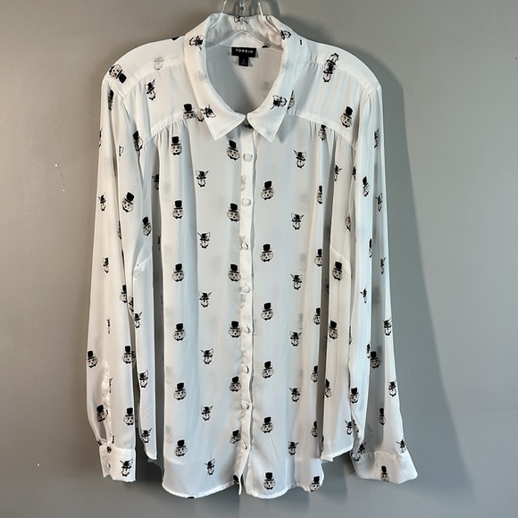 Torrid Madison Georgette Button Front Long Sleeve Shirt 2X Novelty Fox Rabbit - Picture 2 of 16